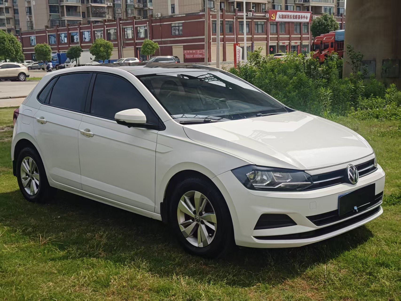 Volkswagen Polo 2019 car image #4