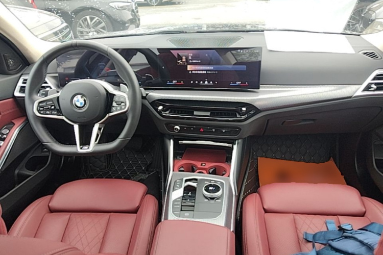 BMW 3 Series 2024 car image #10