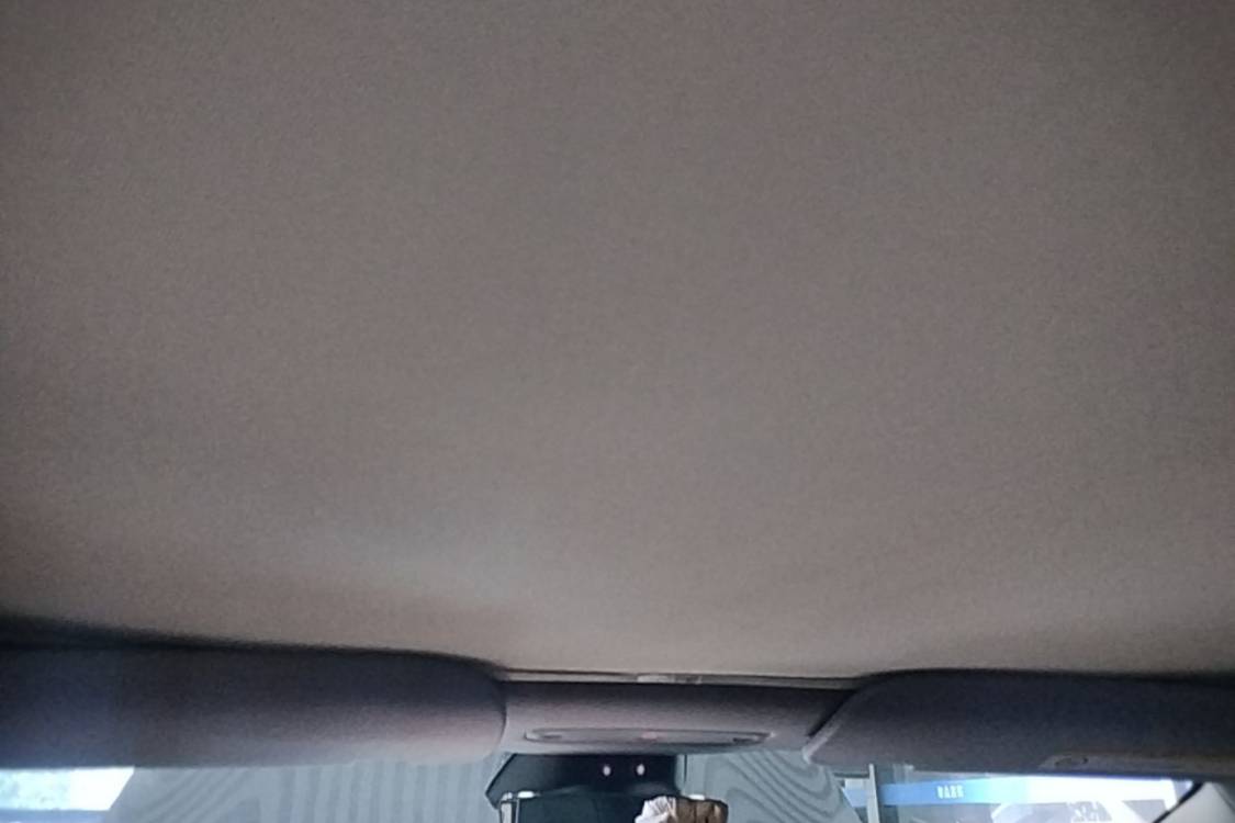 Tesla Model 3 2024 car image #9