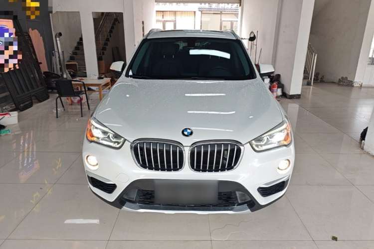 BMW X1 2018 #3 BMW X1 2018 car image #3