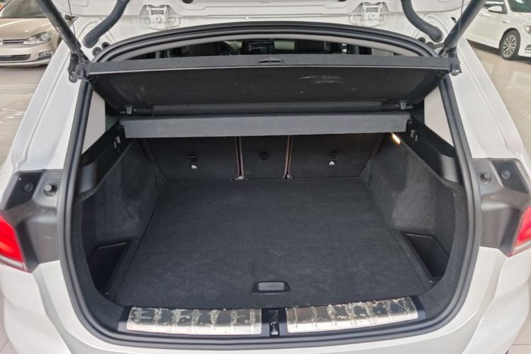 BMW X1 2021 #21 BMW X1 2021 immagine di auto #21