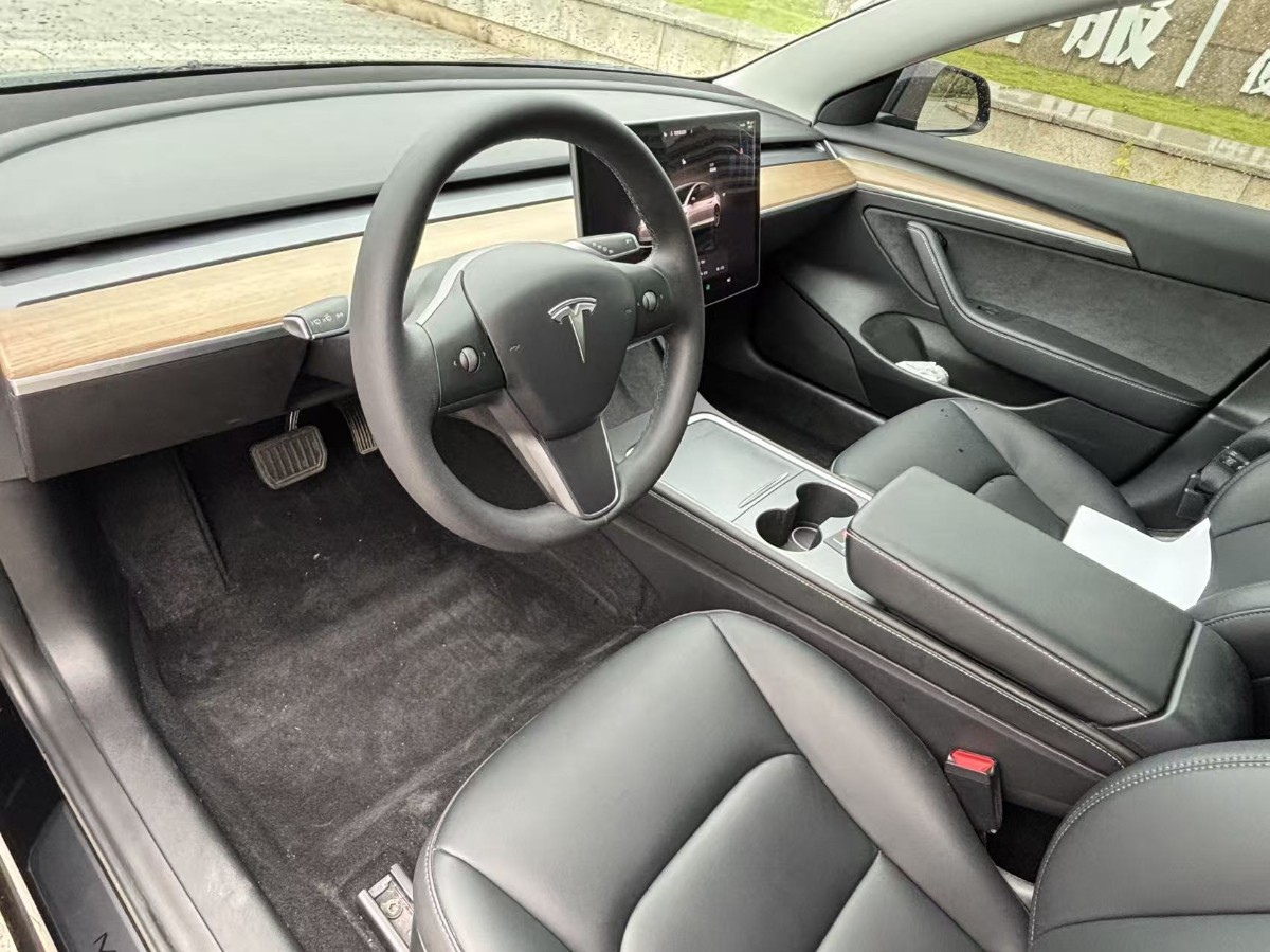Tesla Model 3 2023 #7 Tesla Model 3 2023 car image #7