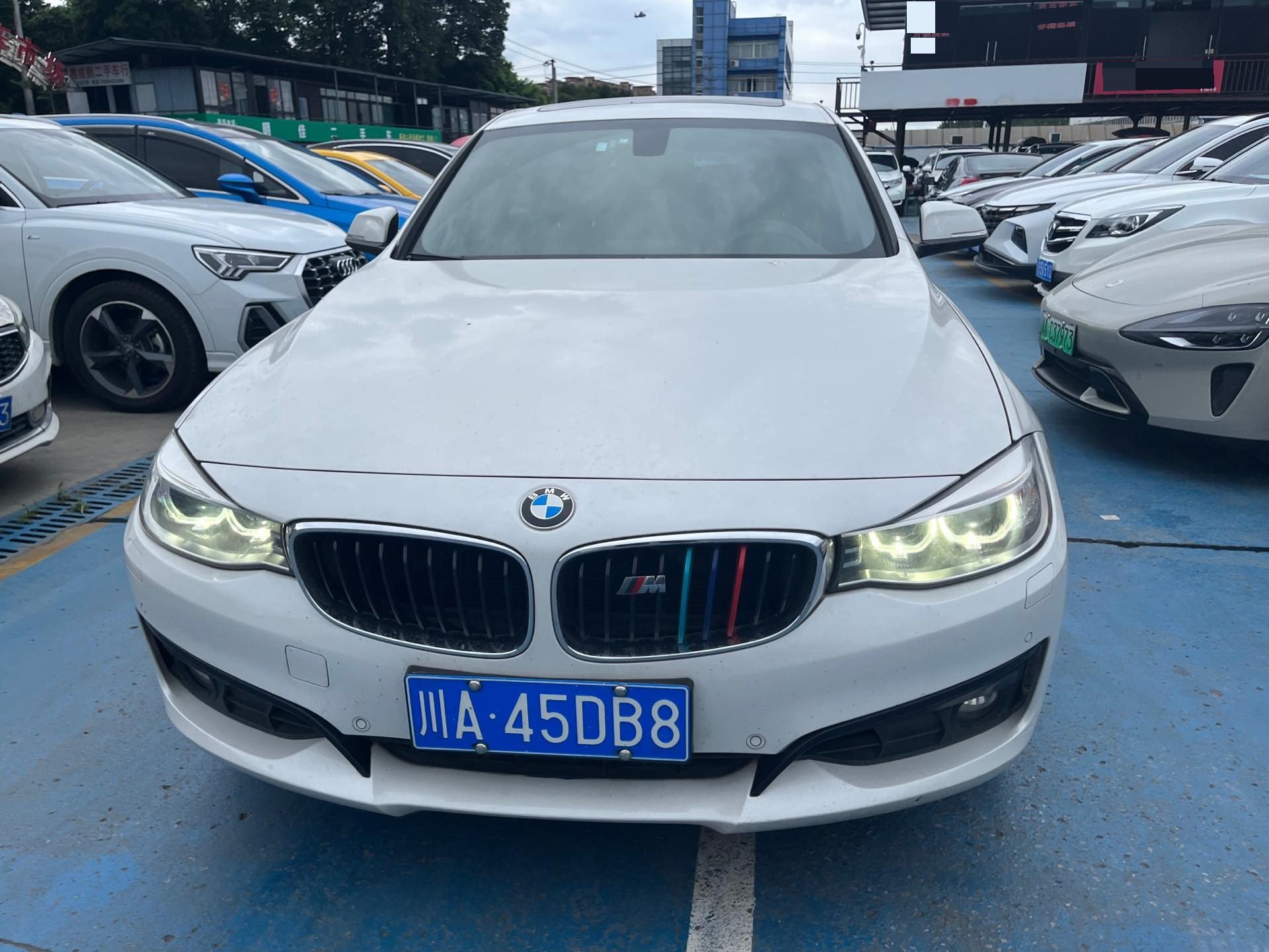 BMW 3 Series GT 2016 car image #2