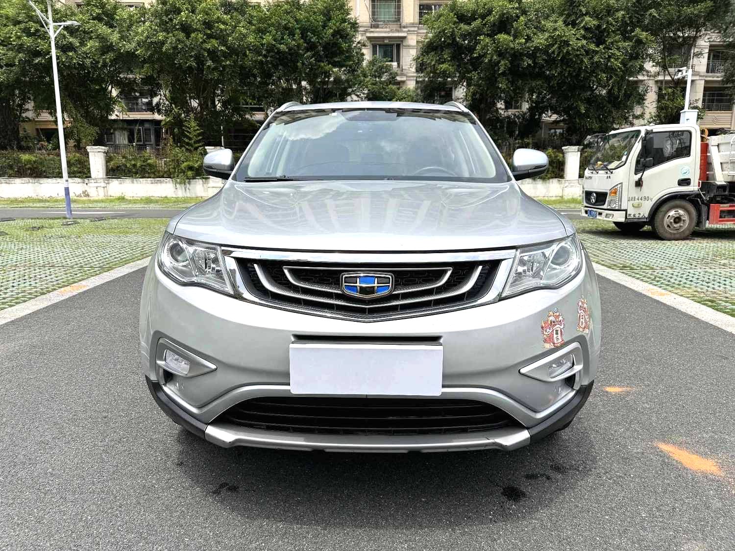 GEELY Boyue 2017 car image #2