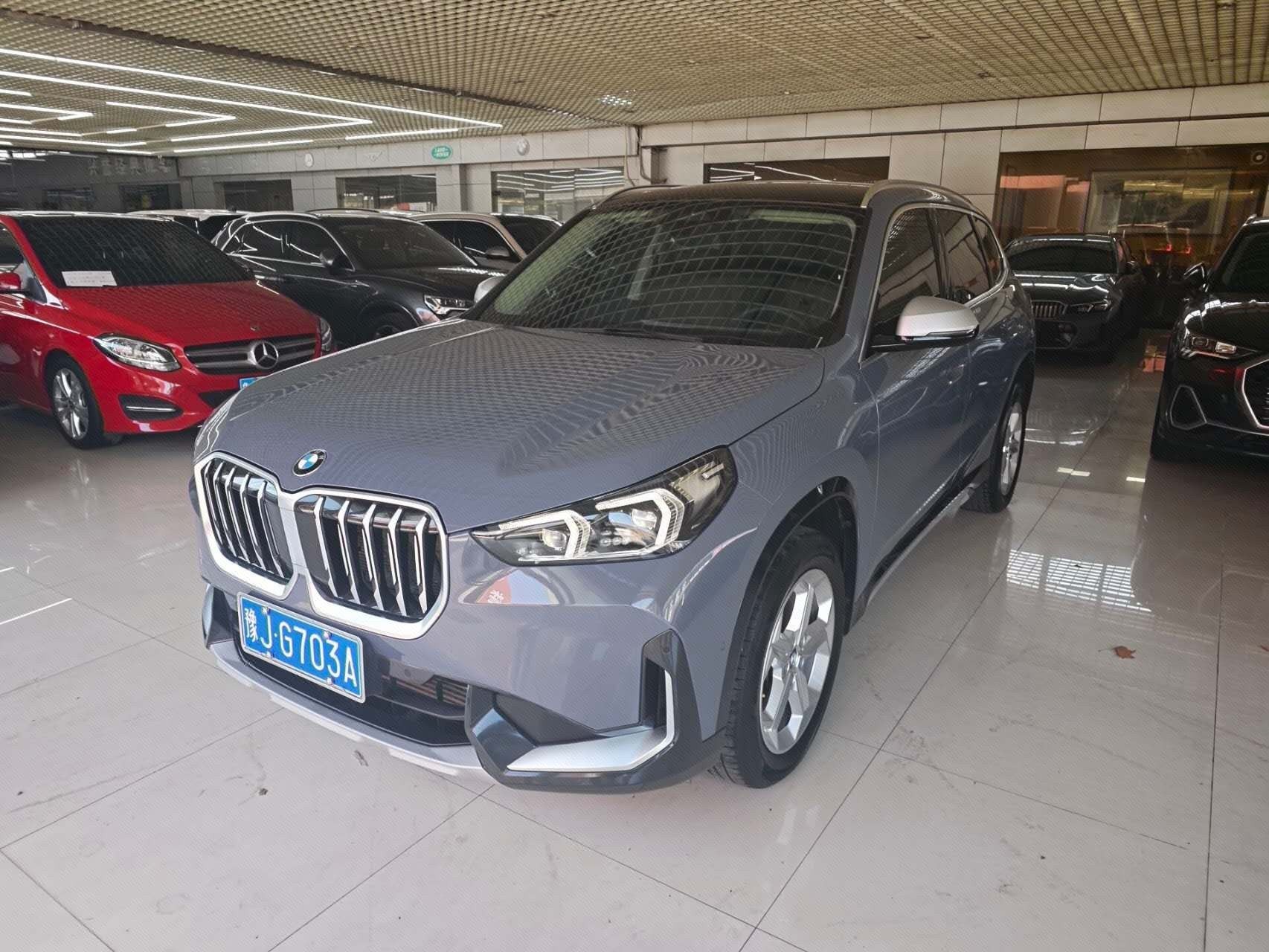 BMW X1 2023 BMW X1 2023 car image