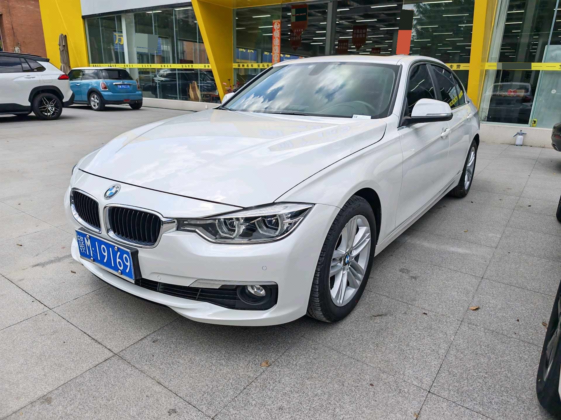 BMW 3 Series 2016 immagine di auto 