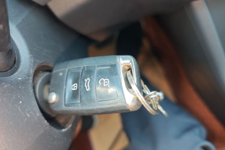 Volkswagen Bora 2019 صورة سيارة #14