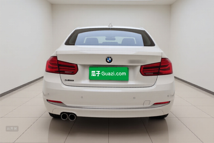BMW 3 Series 2018 car image #6