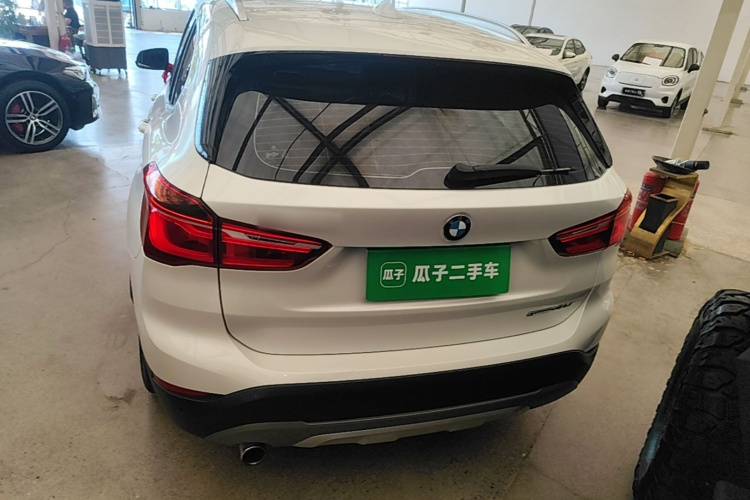 BMW X1 2019 #6 BMW X1 2019 car image #6