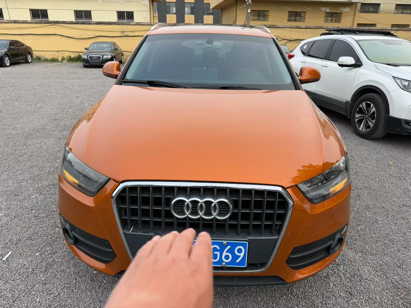 Audi Q3 2014 car image #2