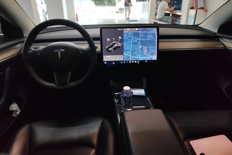 Tesla Model 3 2021 #11 Tesla Model 3 2021 immagine di auto #11
