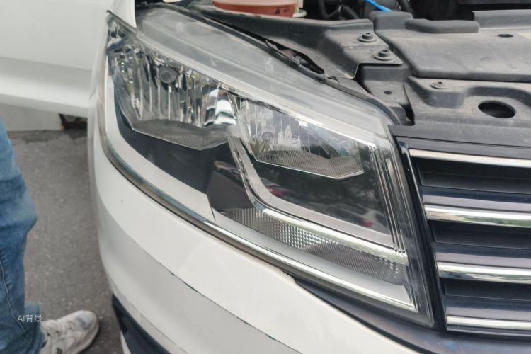 Volkswagen Santana 2017 car image #8