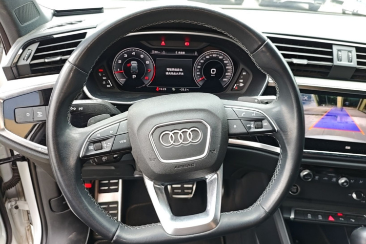 Audi Q3 2024 #11 Audi Q3 2024 car image #11