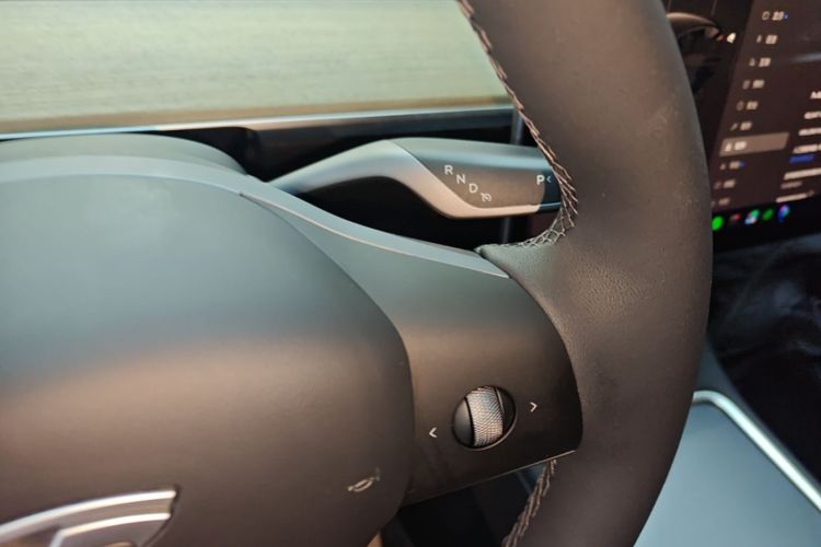 Tesla Model Y 2022 #14 Tesla Model Y 2022 immagine di auto #14