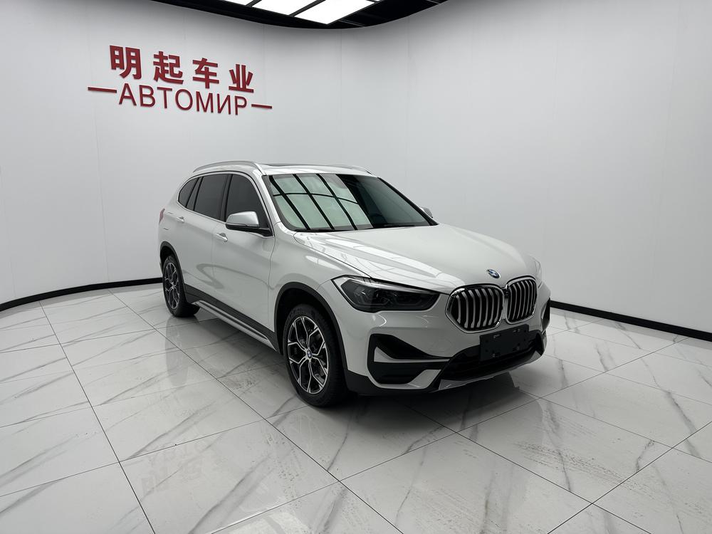 BMW X1 2022 car image #3