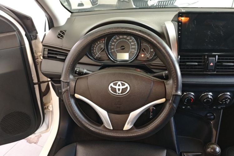 Toyota Vios 2016 #11 Toyota Vios 2016 car image #11