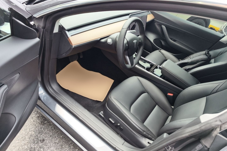 Tesla Model 3 2020 #16 Tesla Model 3 2020 car image #16