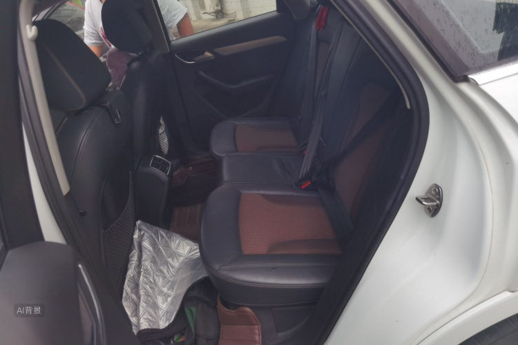 Audi Q3 2016 imagem de carro #19