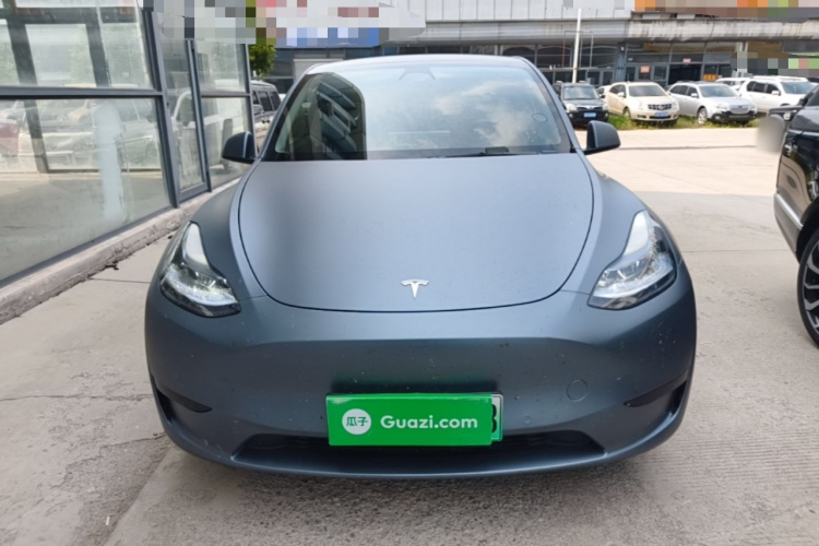 Tesla Model Y 2023 #3 Tesla Model Y 2023 car image #3