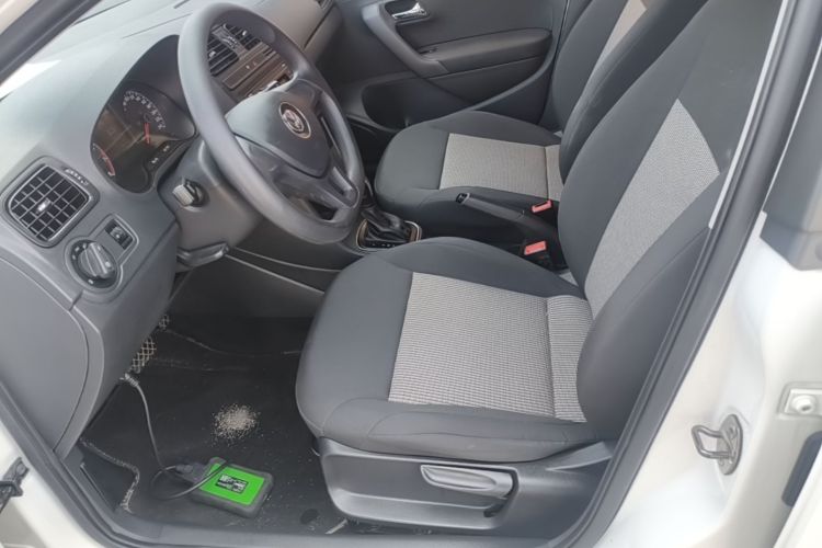 Volkswagen Polo 2017 #15 Volkswagen Polo 2017 car image #15