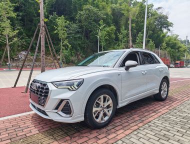 Audi Q3 2019 Audi Q3 2019 car image