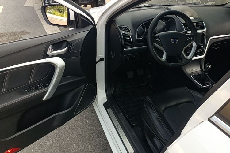 GEELY Emgrand 2016 car image #18