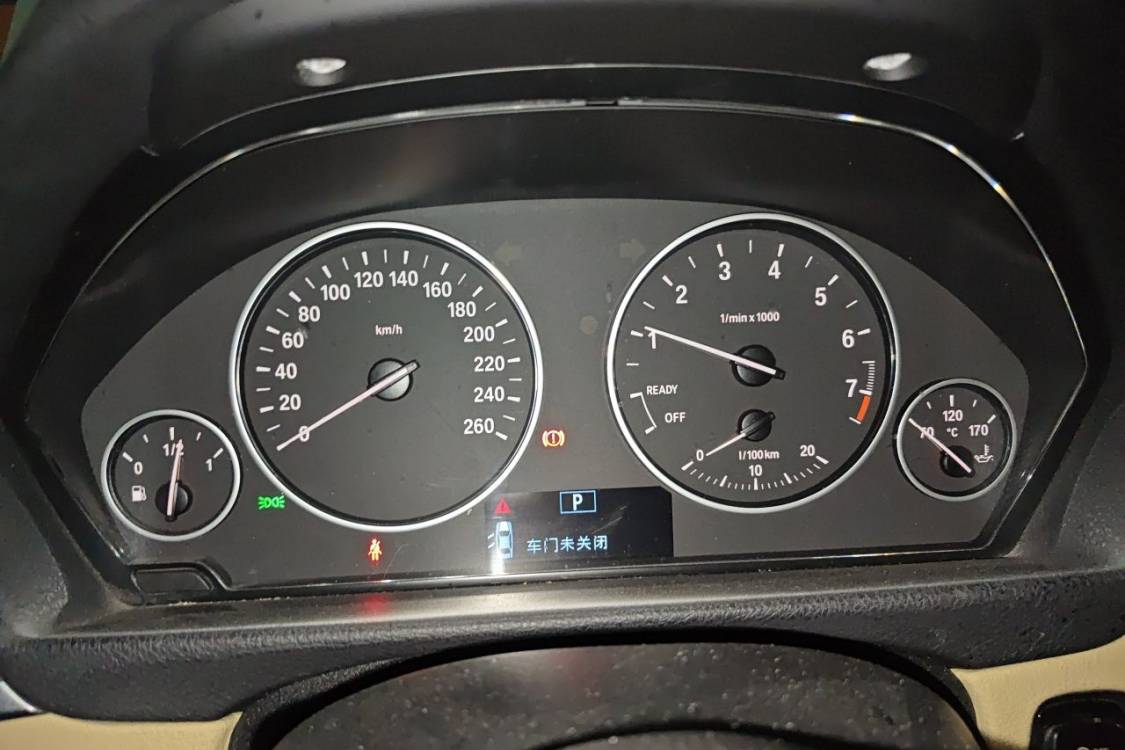 BMW 3 Series 2013 #24 BMW 3 Series 2013 image de voiture #24