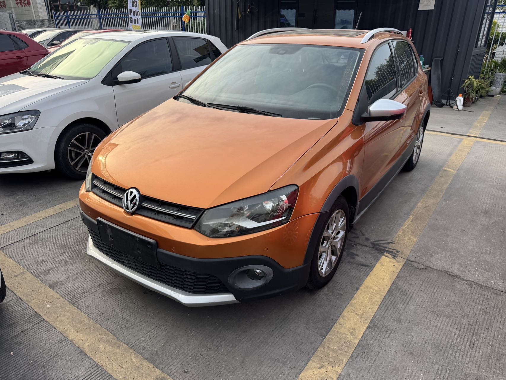 Volkswagen Polo 2014 car image 