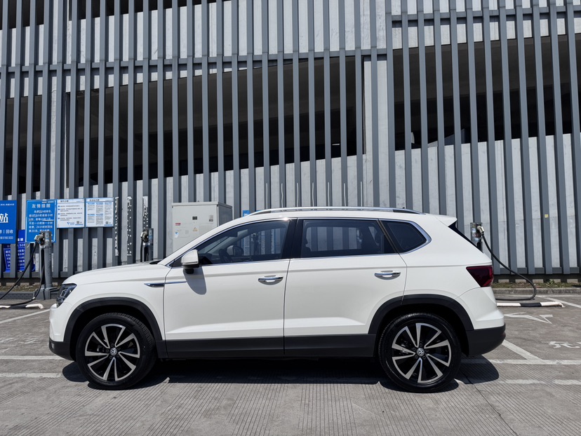 Volkswagen Tharu 2019 #3 Volkswagen Tharu 2019 car image #3