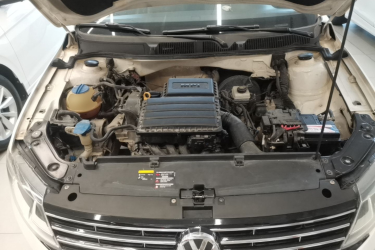 Volkswagen Lavida 2015 #22 Volkswagen Lavida 2015 car image #22