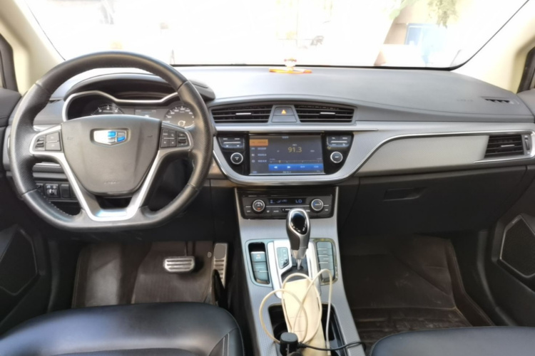 GEELY Emgrand GS 2017 #10 GEELY Emgrand GS 2017 car image #10