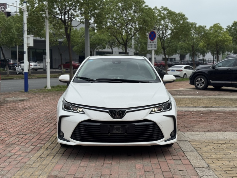 Toyota Corolla 2020 car image #2