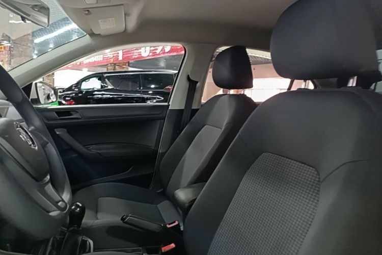 Volkswagen Santana 2019 #18 Volkswagen Santana 2019 car image #18