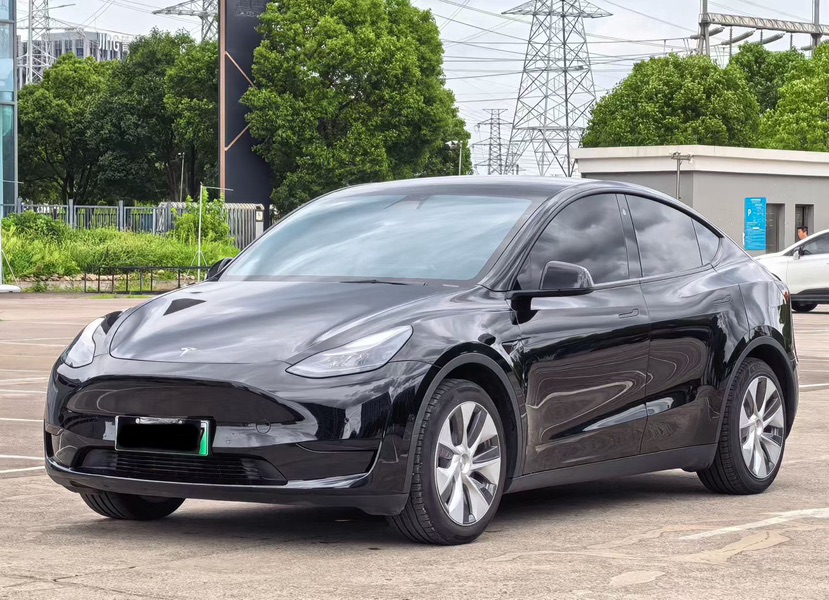 Tesla Model Y 2022 car image 