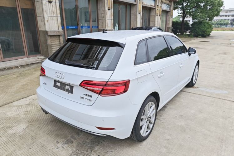 Audi A3 2020 immagine di auto #7