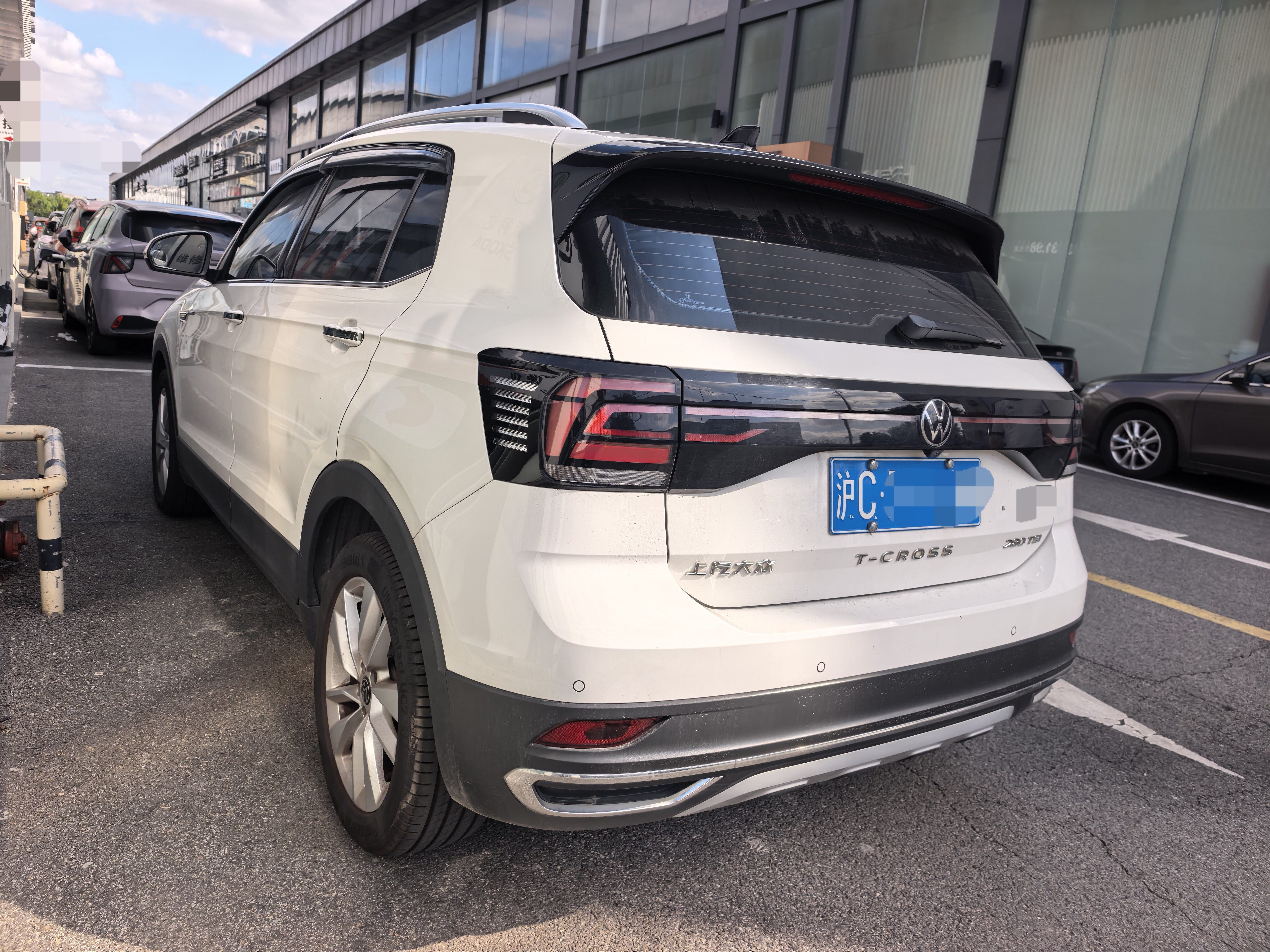 Volkswagen T-Cross 2021 #4 Volkswagen T-Cross 2021 صورة سيارة #4