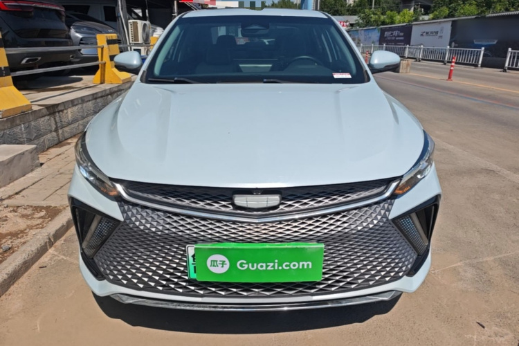 GEELY Emgrand L HiP 2022 immagine di auto #3