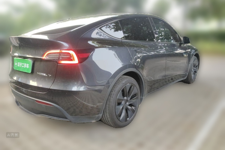 Tesla Model Y 2024 car image #7