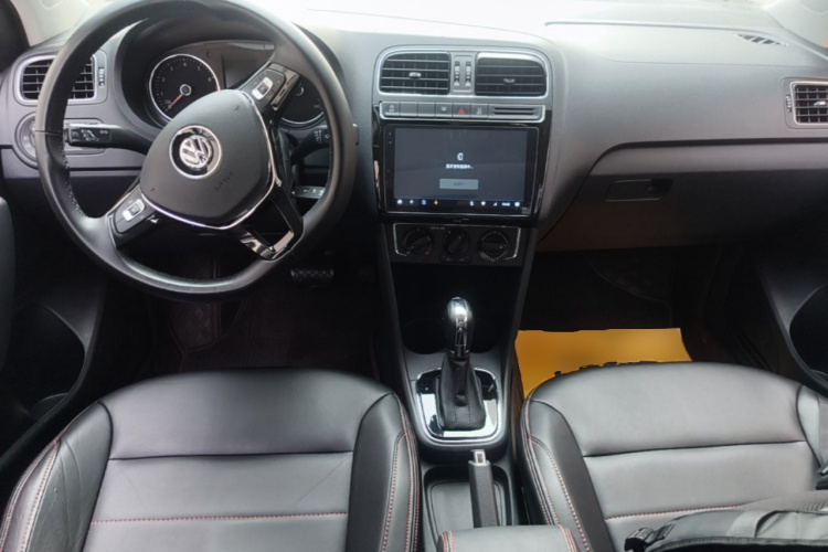 Volkswagen Polo 2019 car image #10