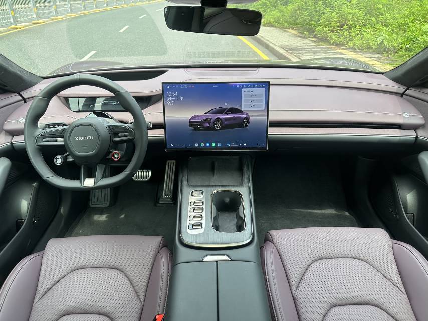 MI SU7 2025 imagen de coche #10