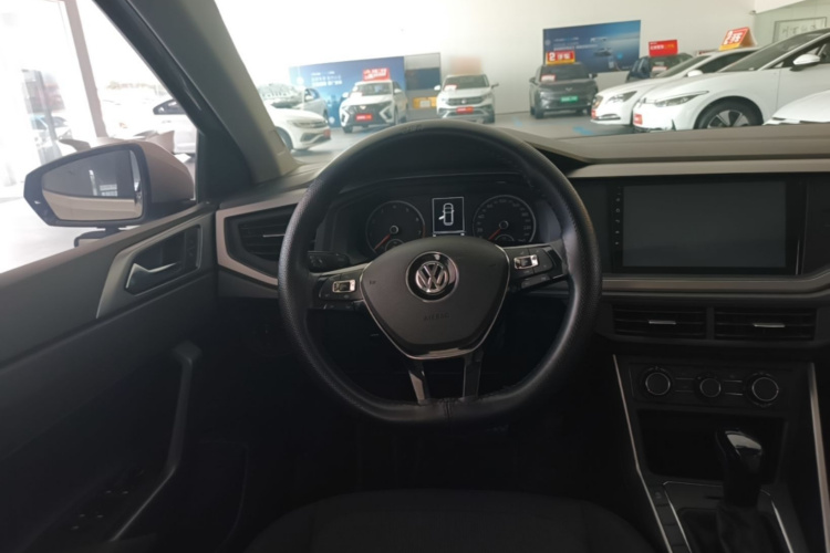 Volkswagen Polo 2019 #11 Volkswagen Polo 2019 car image #11