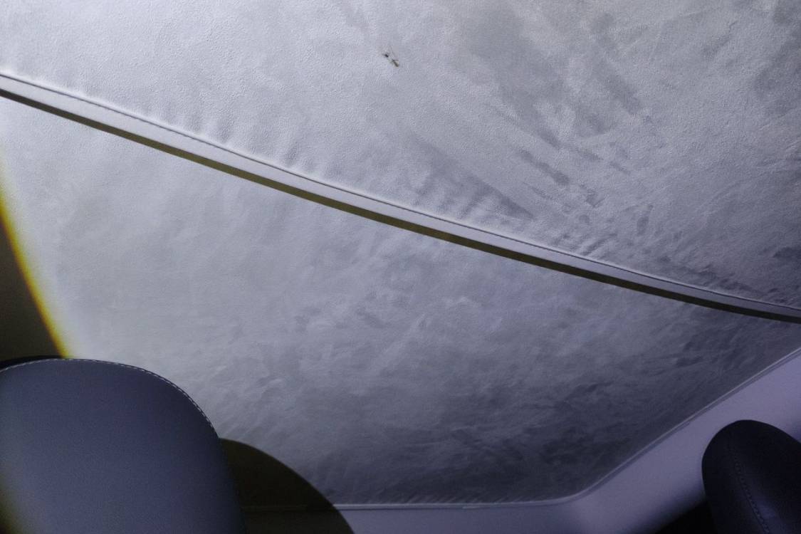 Tesla Model Y 2023 #20 Tesla Model Y 2023 car image #20