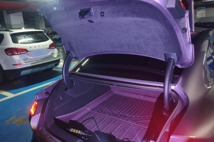 MI SU7 2024 car image #21