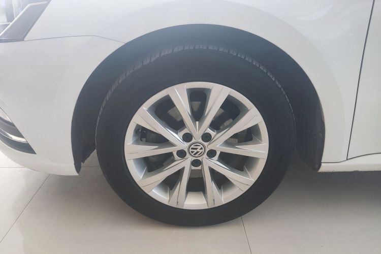 Volkswagen Lavida 2020 car image #9