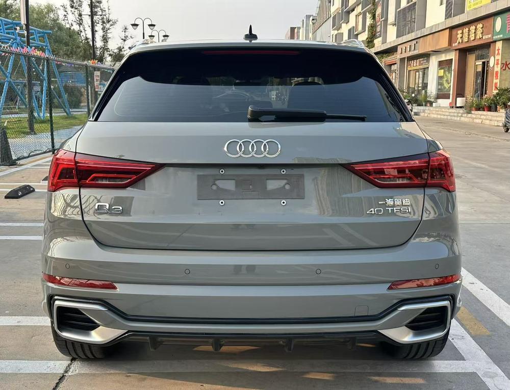 Audi Q3 2023 immagine di auto #6
