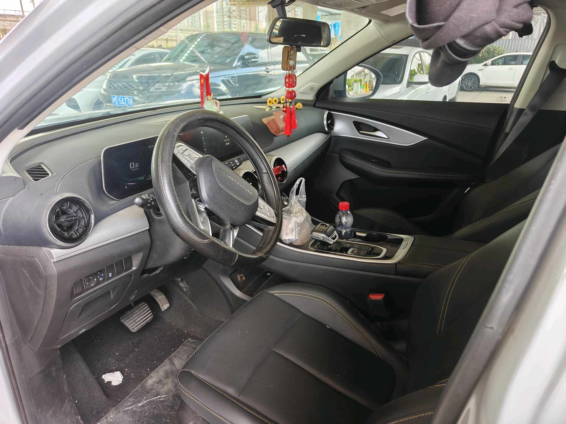Forthing T5 EVO 2024 car image #2