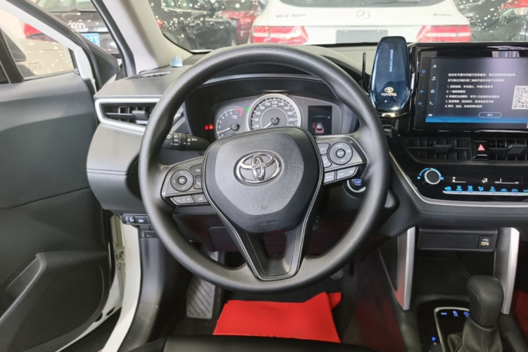 Toyota Corolla Cross 2023 #15 Toyota Corolla Cross 2023 car image #15