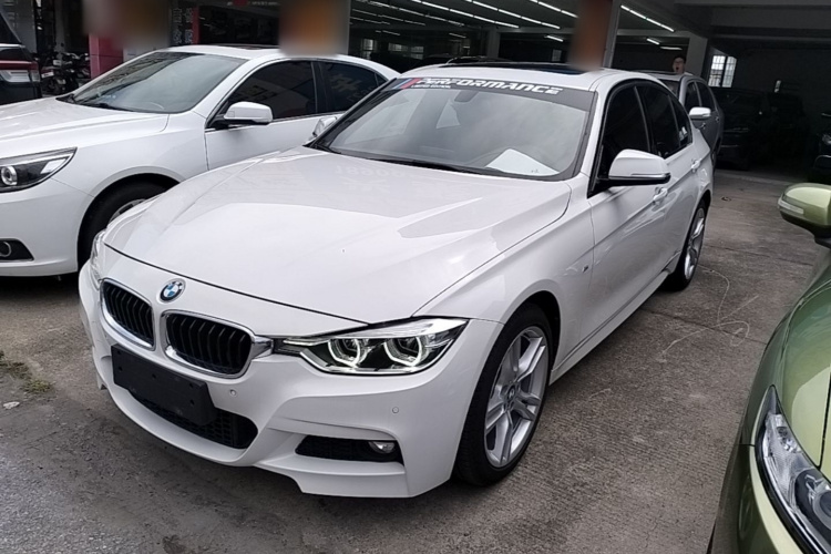 BMW 3 Series 2018 #2 BMW 3 Series 2018 car image #2