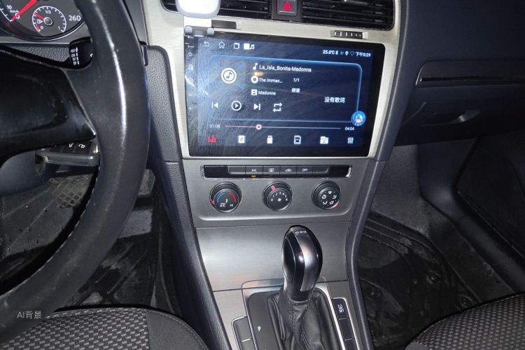 Volkswagen Golf 2015 car image #15