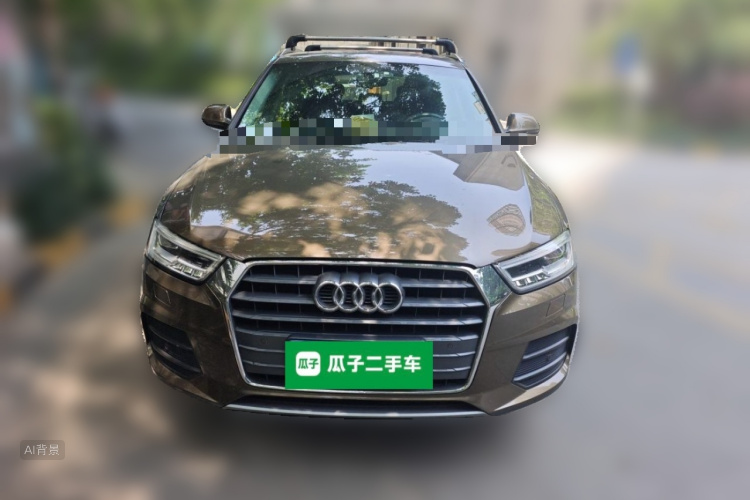 Audi Q3 2018 car image #3